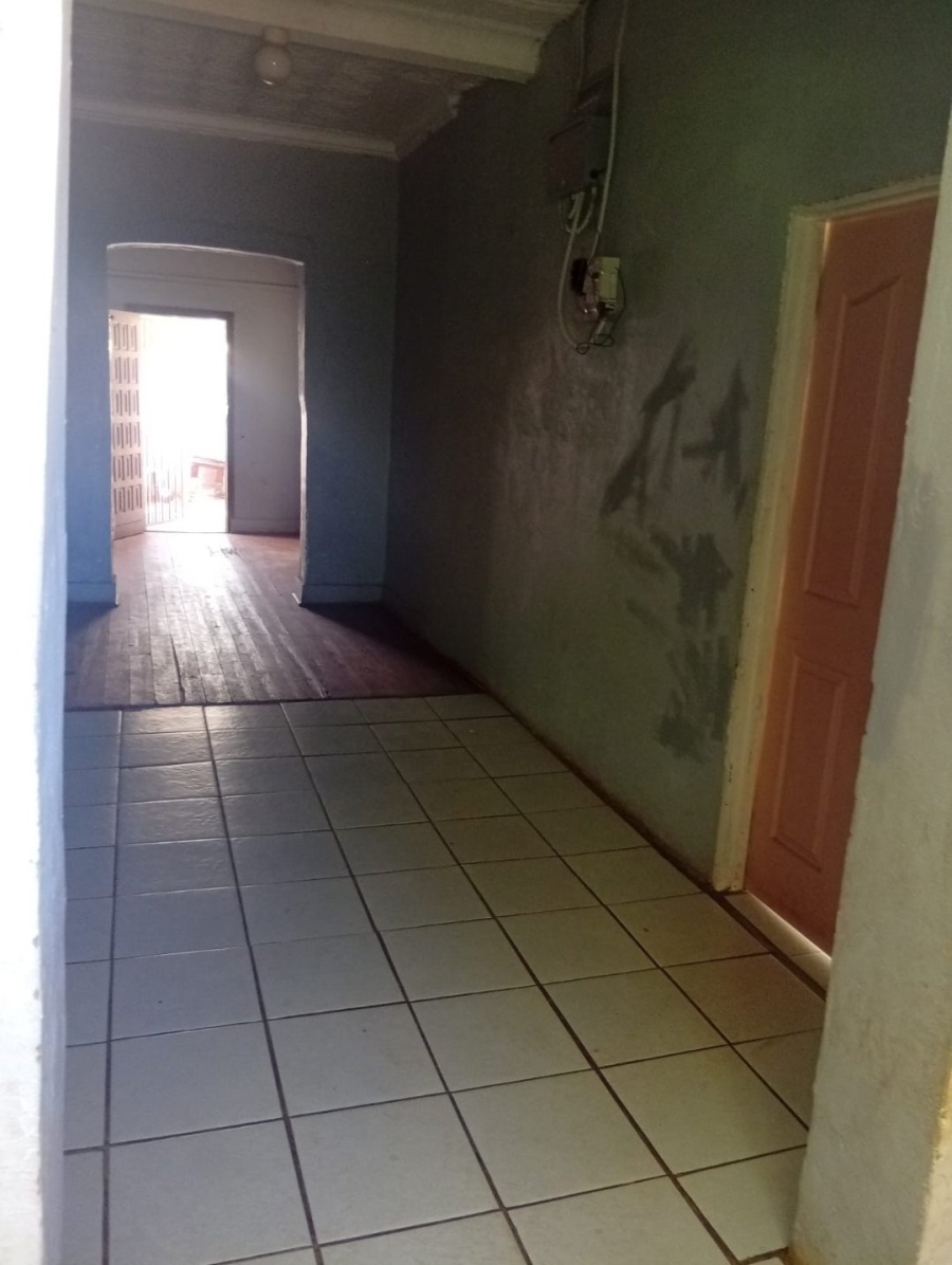 4 Bedroom Property for Sale in Lorentzville Gauteng
