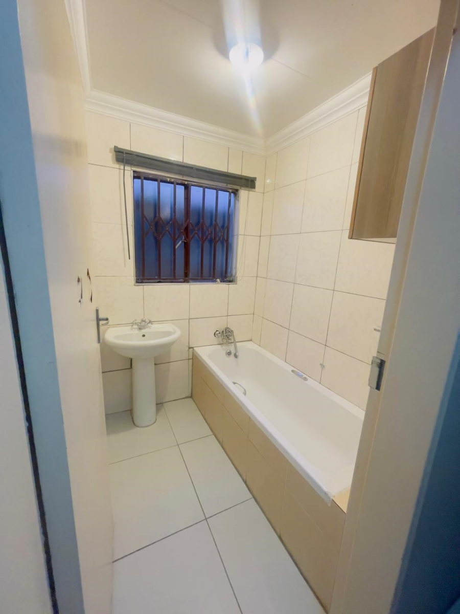 To Let 3 Bedroom Property for Rent in Soshanguve East Ext 4 Gauteng