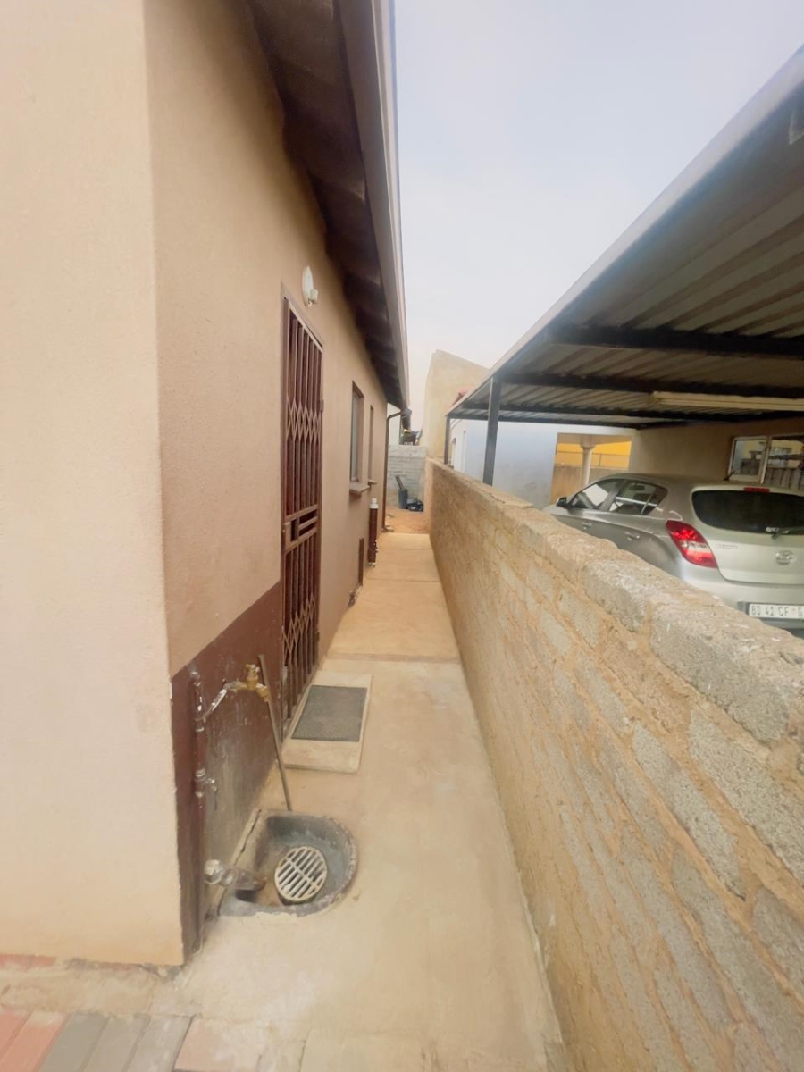 To Let 3 Bedroom Property for Rent in Soshanguve East Ext 4 Gauteng