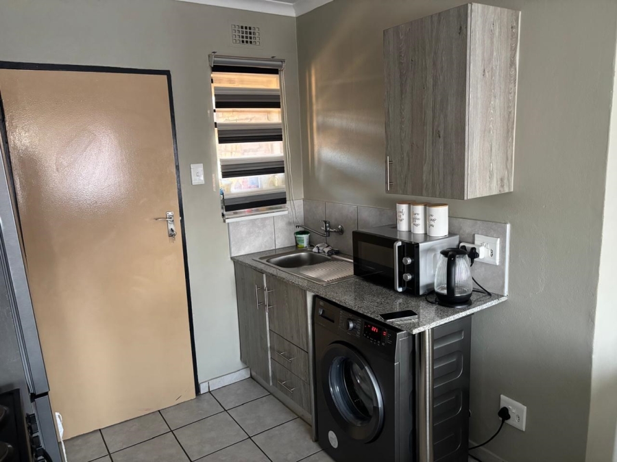 1 Bedroom Property for Sale in Sky City Gauteng