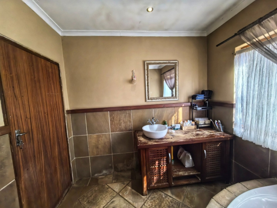 4 Bedroom Property for Sale in Benoni Central Gauteng