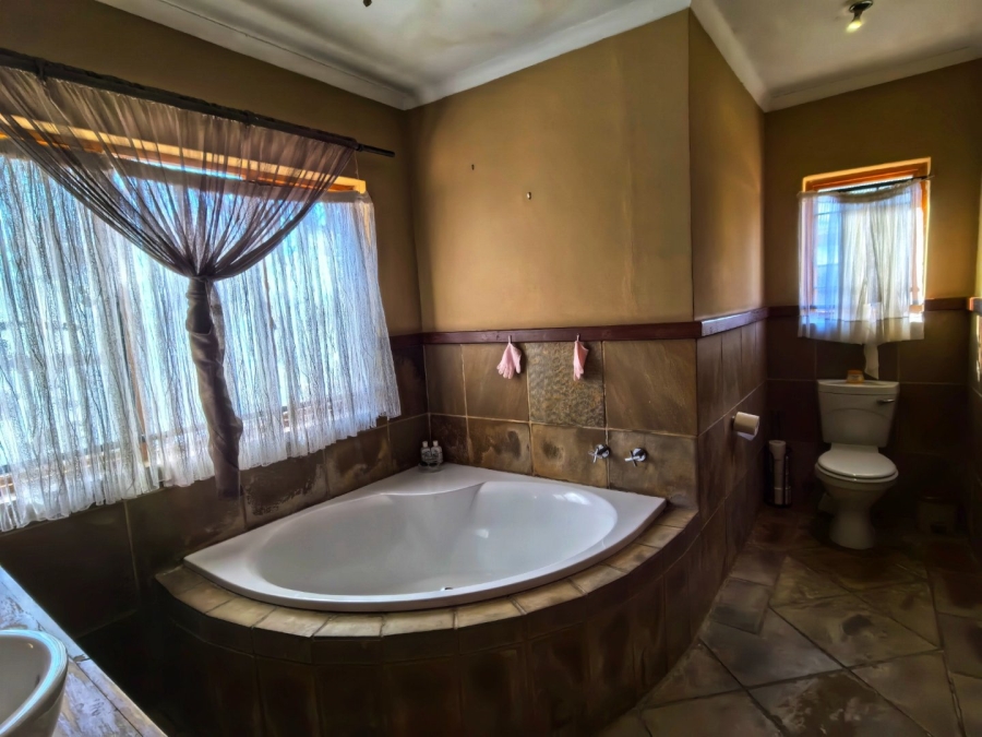 4 Bedroom Property for Sale in Benoni Central Gauteng