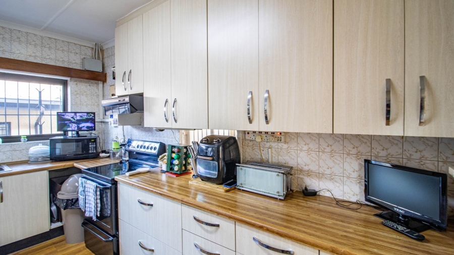 3 Bedroom Property for Sale in Alan Manor Gauteng