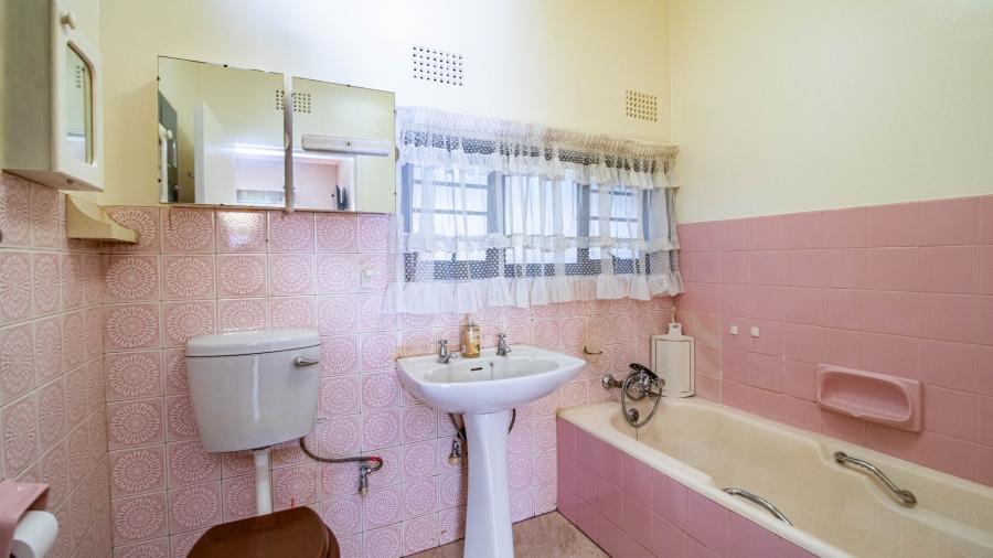 3 Bedroom Property for Sale in Alan Manor Gauteng