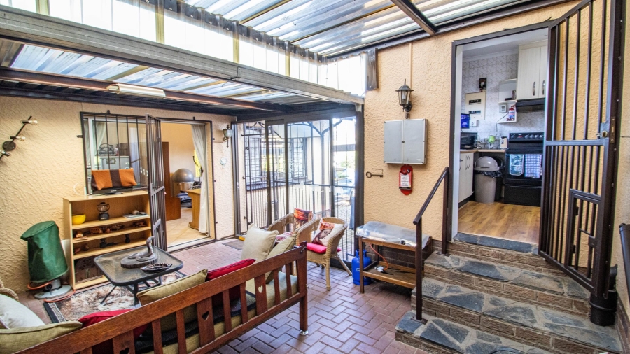3 Bedroom Property for Sale in Alan Manor Gauteng