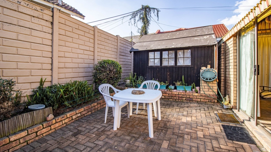 3 Bedroom Property for Sale in Alan Manor Gauteng