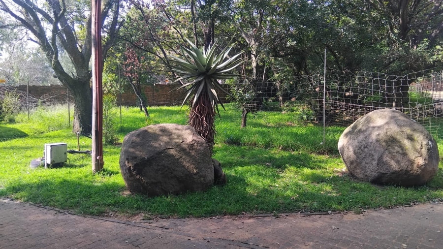 Commercial Property for Sale in Glen Austin Gauteng
