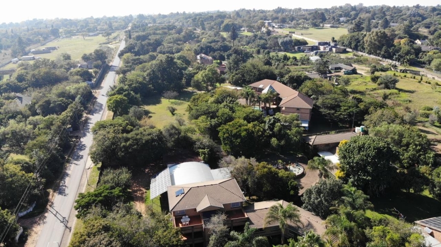  Bedroom Property for Sale in Glen Austin Gauteng