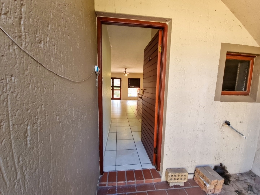To Let 2 Bedroom Property for Rent in New Market Park Gauteng