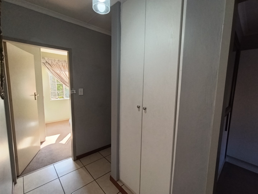 3 Bedroom Property for Sale in Val de Grace Gauteng