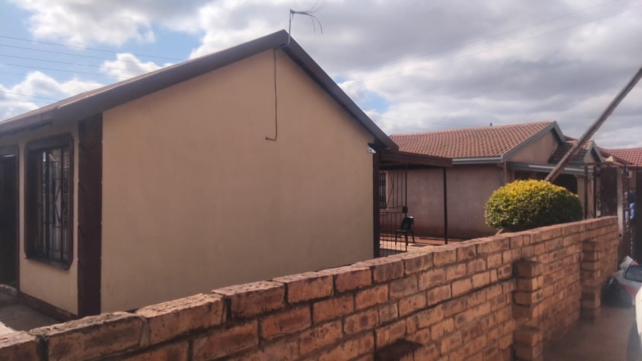 2 Bedroom Property for Sale in Ga-Rankuwa Unit 1 Gauteng