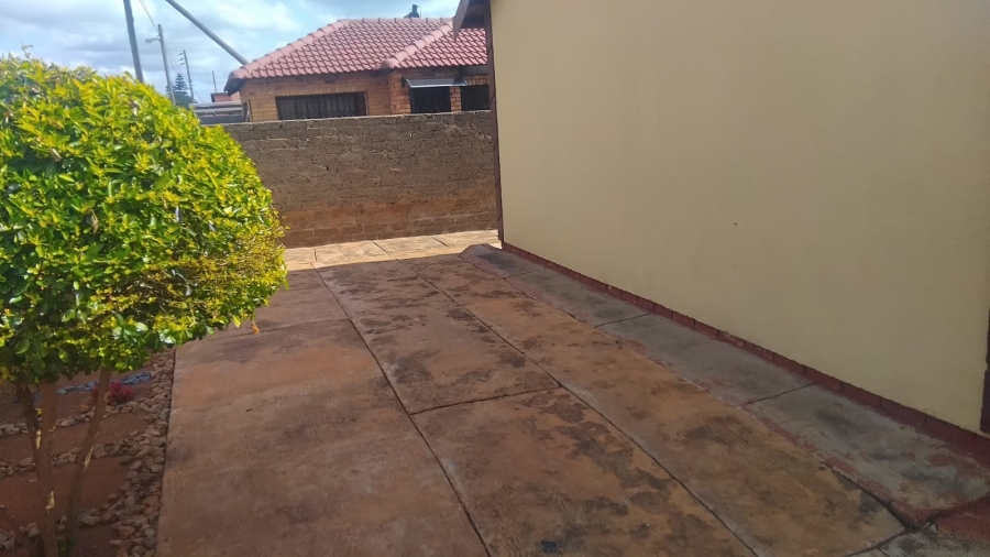 2 Bedroom Property for Sale in Ga-Rankuwa Unit 1 Gauteng