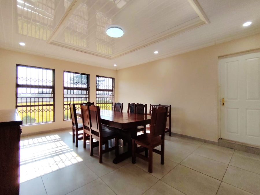 7 Bedroom Property for Sale in Sonneveld Gauteng