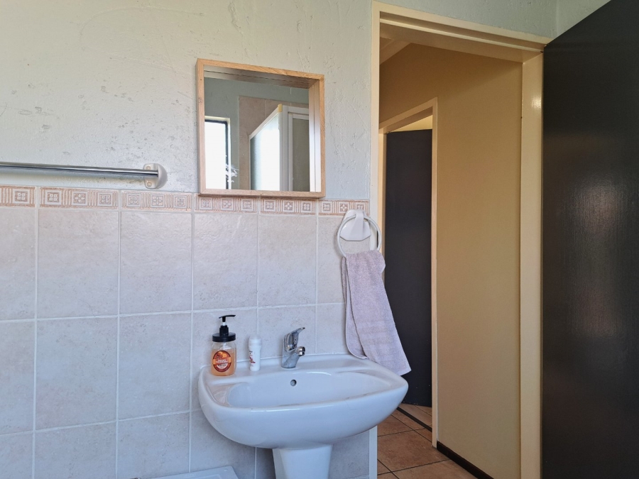 2 Bedroom Property for Sale in Northgate Gauteng