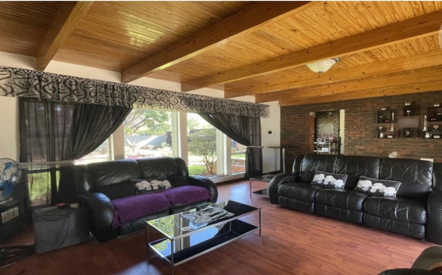 4 Bedroom Property for Sale in Lyttelton Manor Gauteng