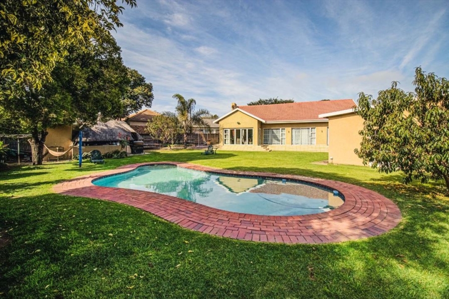 4 Bedroom Property for Sale in Allen Grove Gauteng