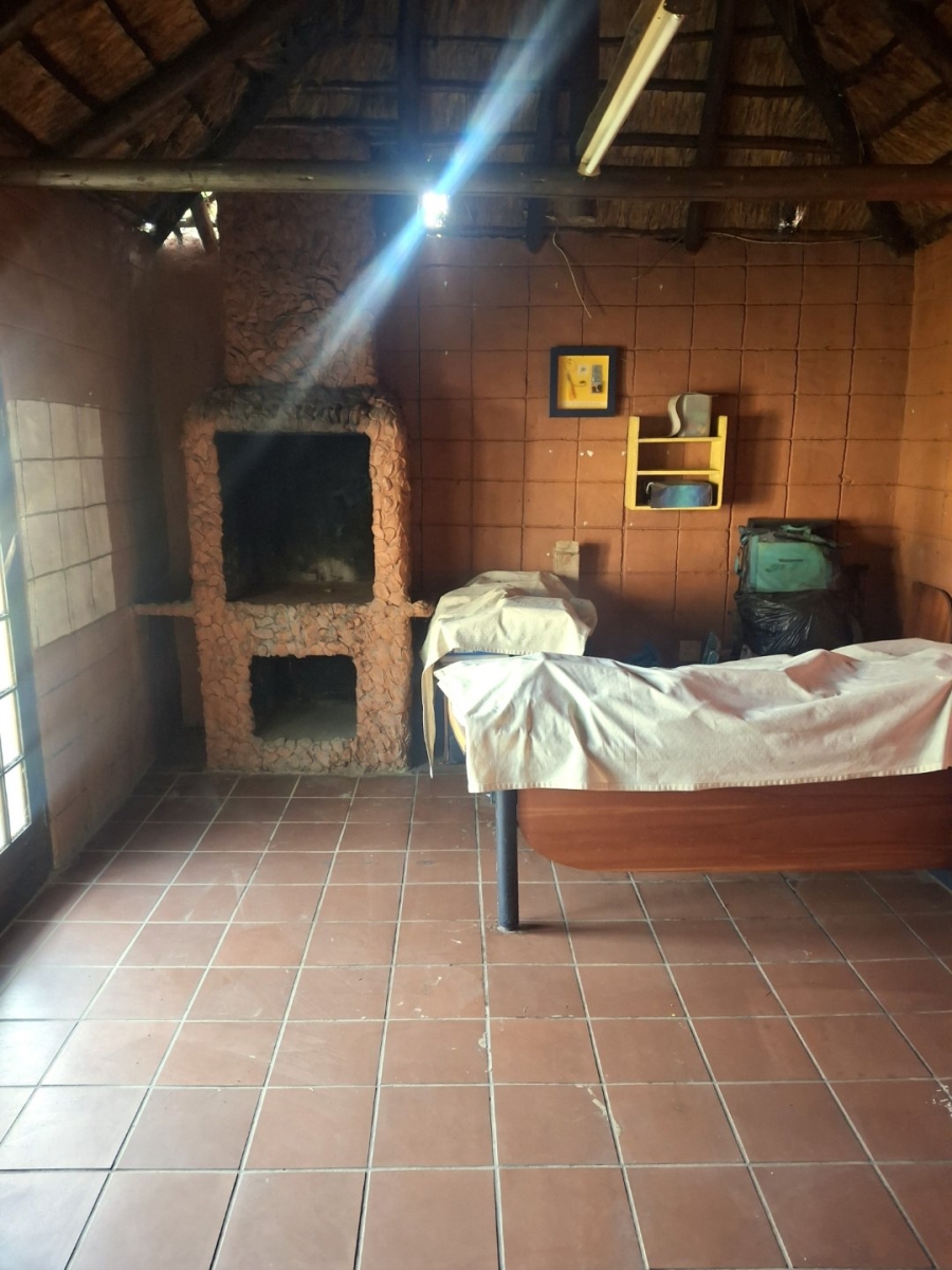  Bedroom Property for Sale in Morehill Gauteng