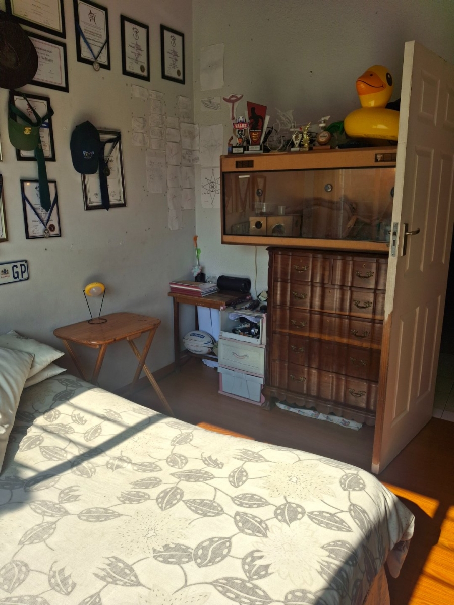  Bedroom Property for Sale in Morehill Gauteng