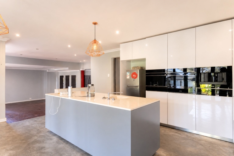 Commercial Property for Sale in Glen Austin Gauteng