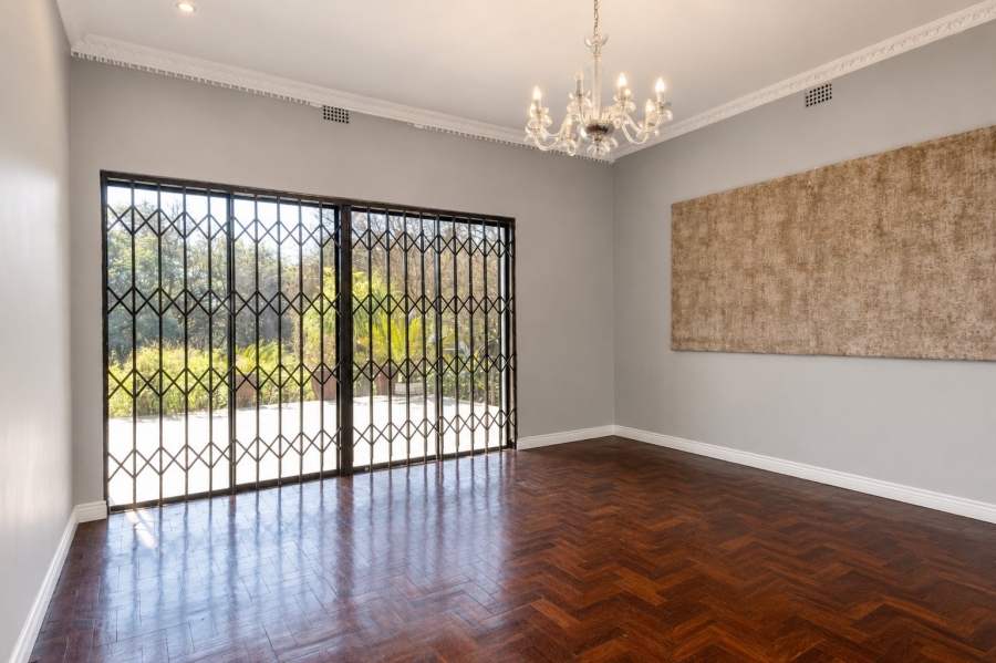 Commercial Property for Sale in Glen Austin Gauteng