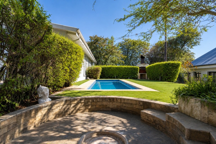 Commercial Property for Sale in Glen Austin Gauteng