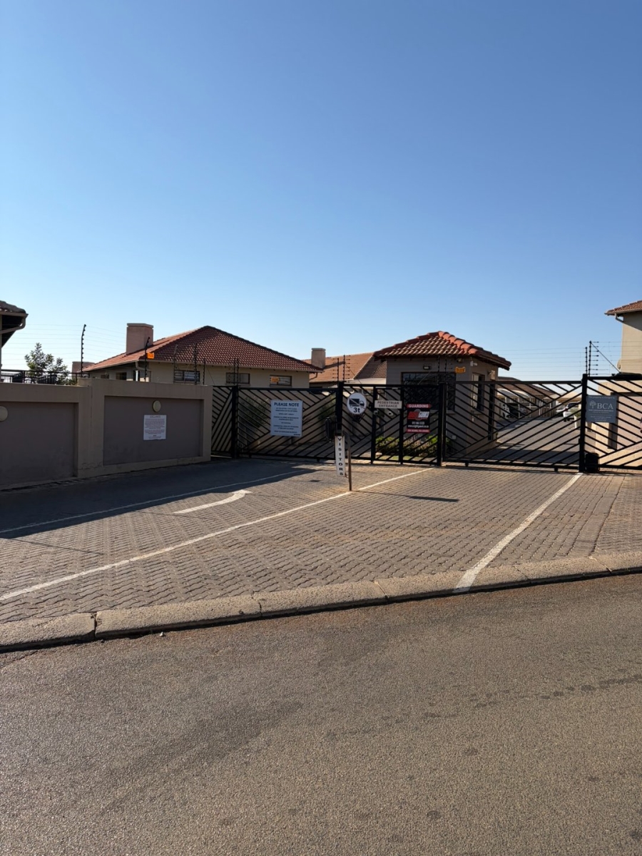 2 Bedroom Property for Sale in Meyersdal Gauteng