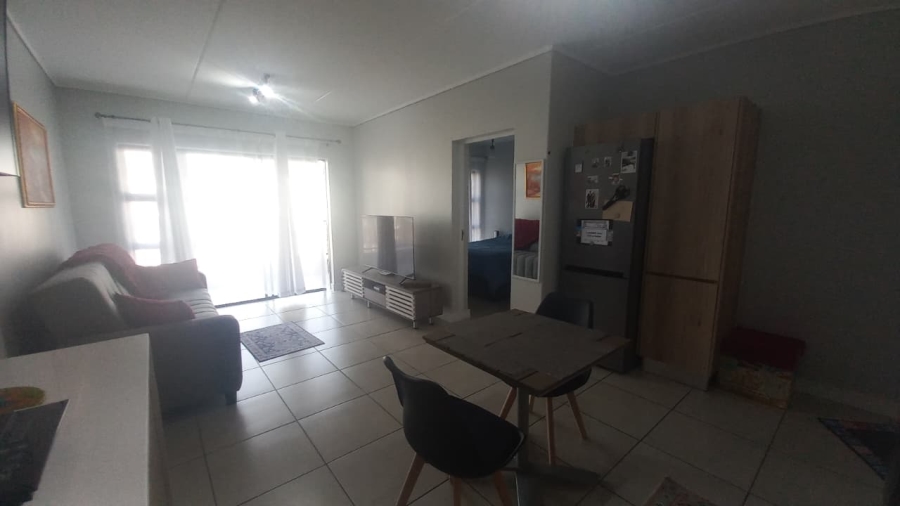 To Let 2 Bedroom Property for Rent in Mulbarton Gauteng