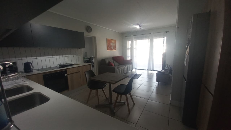 To Let 2 Bedroom Property for Rent in Mulbarton Gauteng