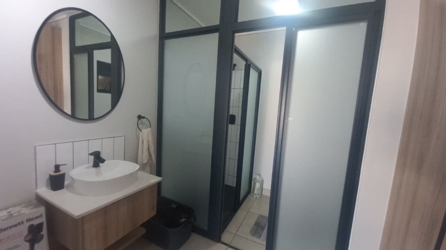 To Let 2 Bedroom Property for Rent in Mulbarton Gauteng