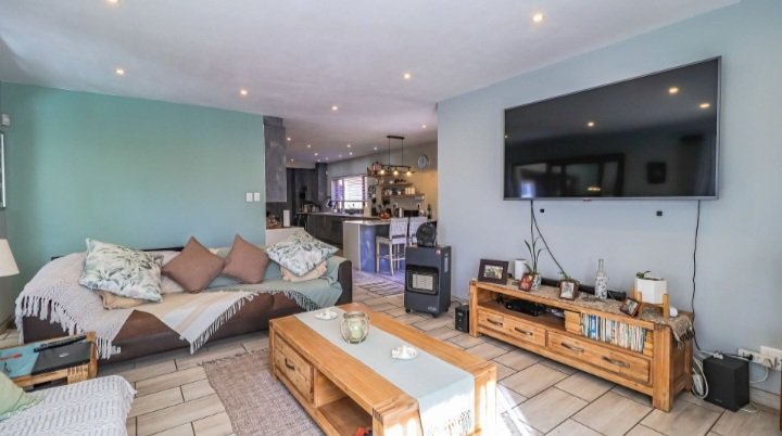 4 Bedroom Property for Sale in Kensington Gauteng
