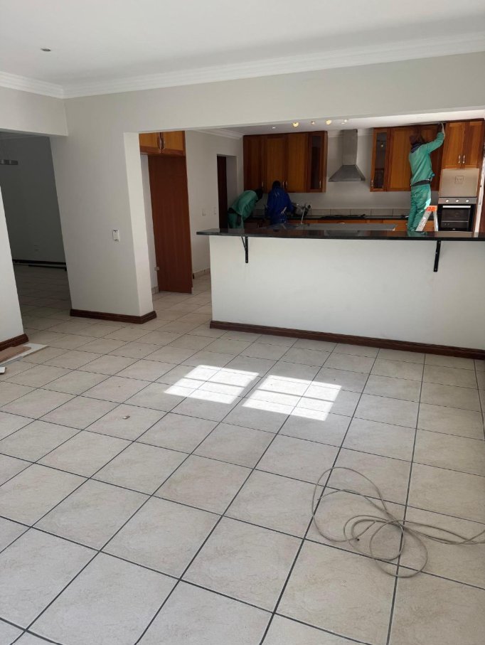 To Let 4 Bedroom Property for Rent in Kyalami Gauteng