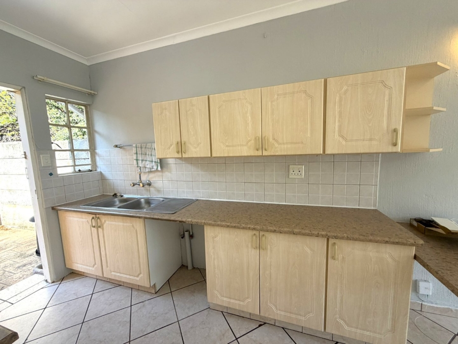 To Let 2 Bedroom Property for Rent in Wierda Park Gauteng