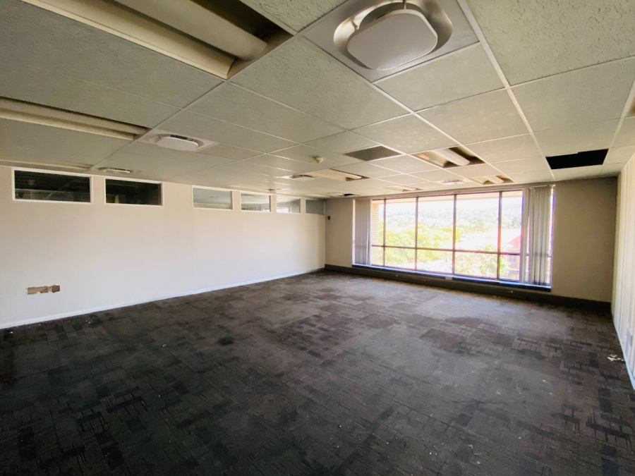 To Let Commercial Property for Rent in Nieuw Muckleneuk Gauteng