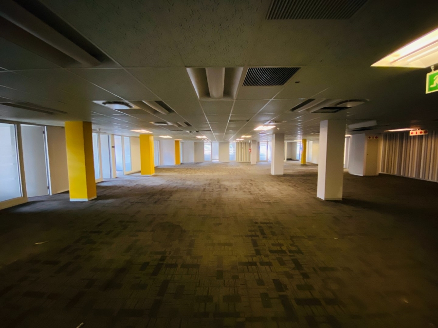 To Let Commercial Property for Rent in Nieuw Muckleneuk Gauteng
