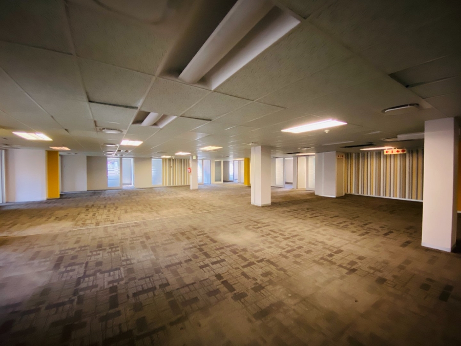 To Let Commercial Property for Rent in Nieuw Muckleneuk Gauteng