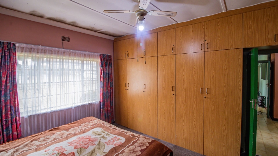 To Let 3 Bedroom Property for Rent in Chrisville Gauteng