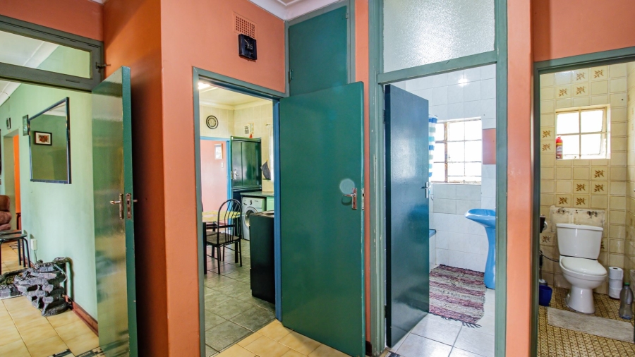 To Let 3 Bedroom Property for Rent in Chrisville Gauteng
