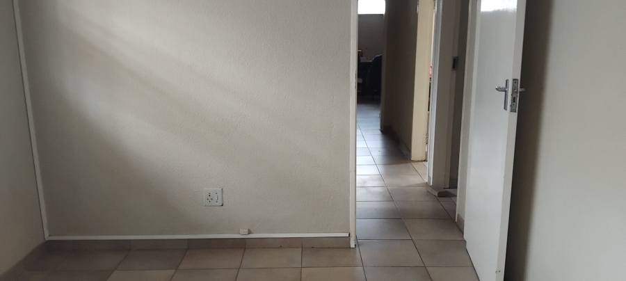 3 Bedroom Property for Sale in Glen Marais Gauteng