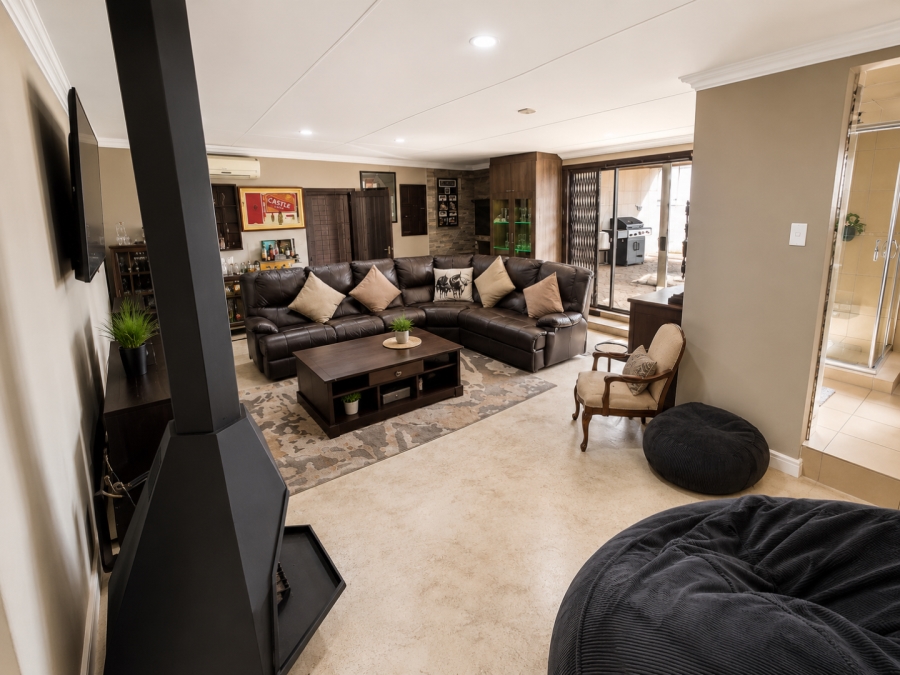4 Bedroom Property for Sale in Vanderbijlpark SE 1 Gauteng