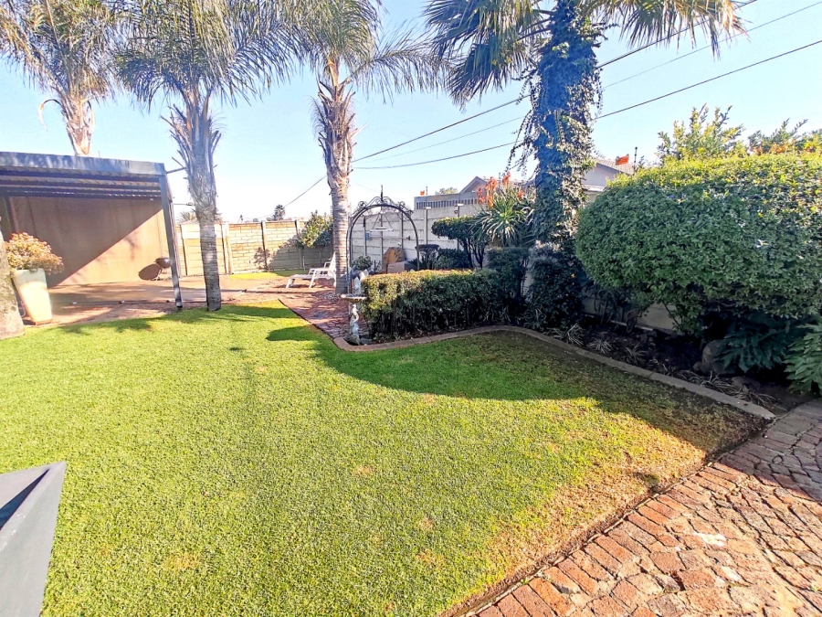 4 Bedroom Property for Sale in Vanderbijlpark SE 1 Gauteng