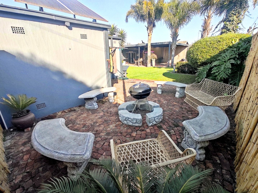 4 Bedroom Property for Sale in Vanderbijlpark SE 1 Gauteng