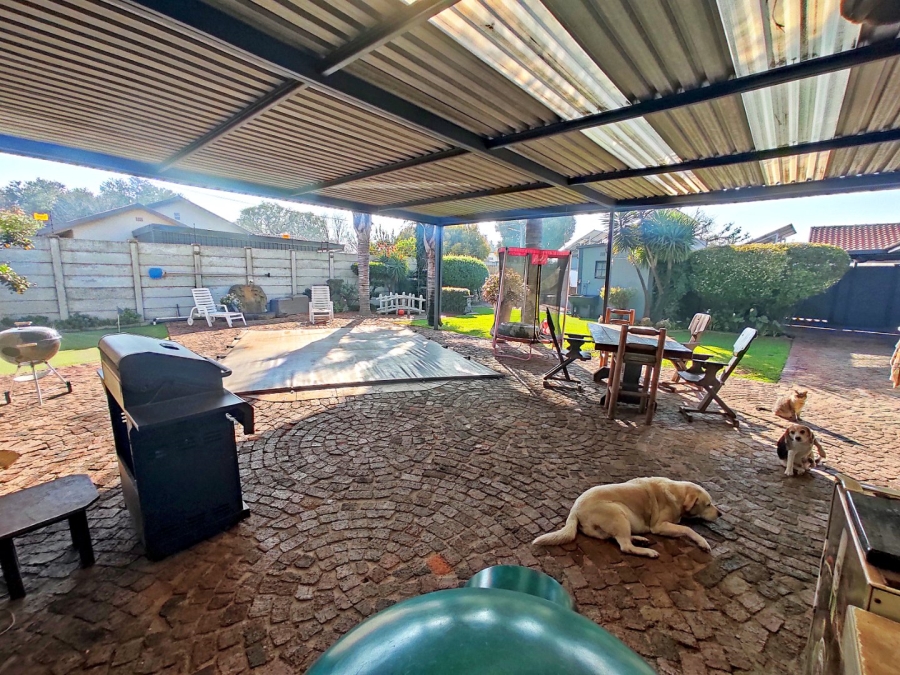 4 Bedroom Property for Sale in Vanderbijlpark SE 1 Gauteng