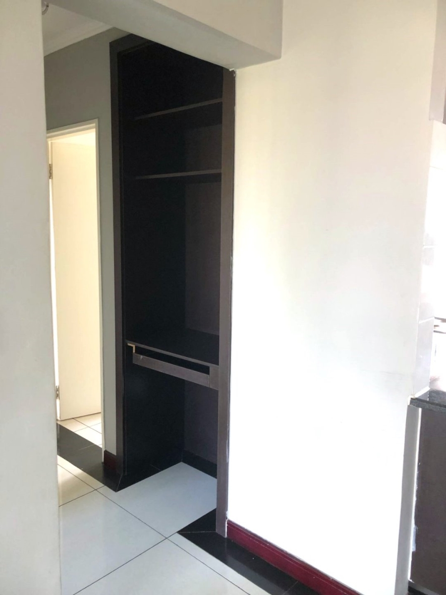 2 Bedroom Property for Sale in Noordwyk Gauteng