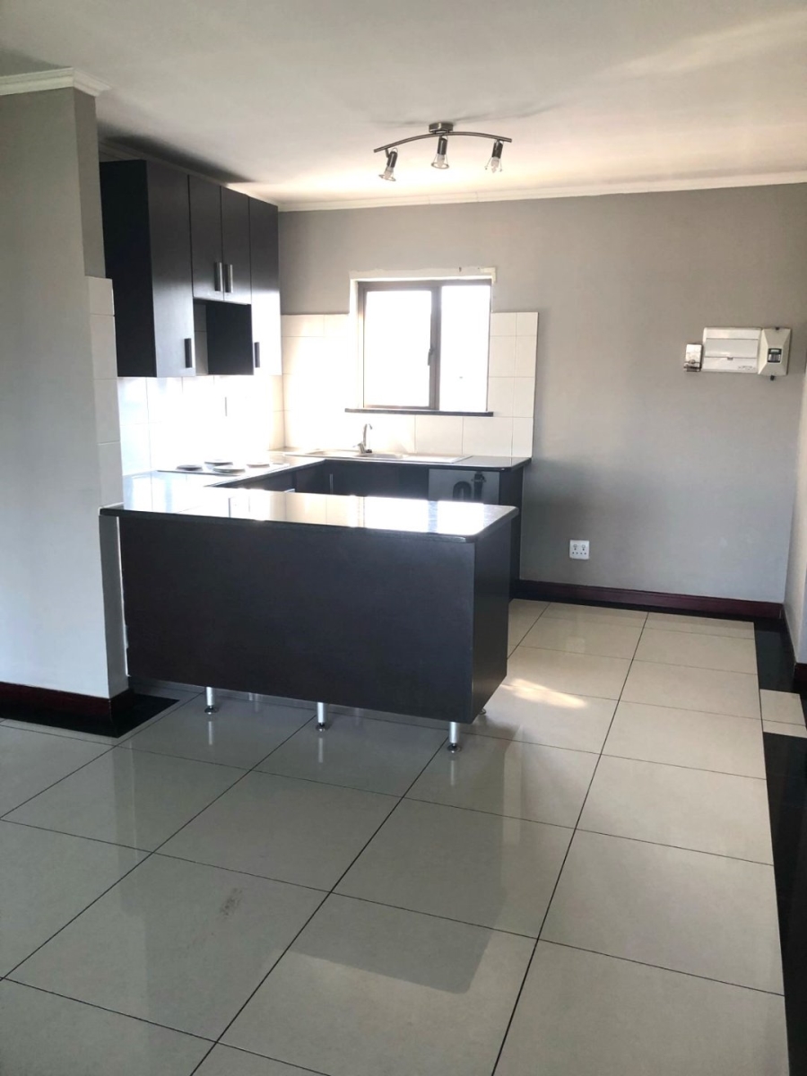 2 Bedroom Property for Sale in Noordwyk Gauteng