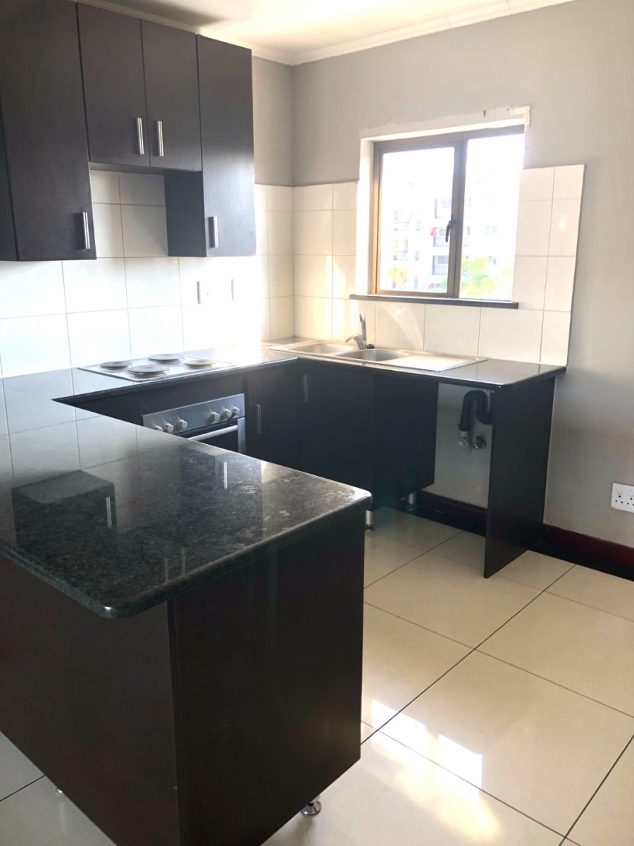 2 Bedroom Property for Sale in Noordwyk Gauteng