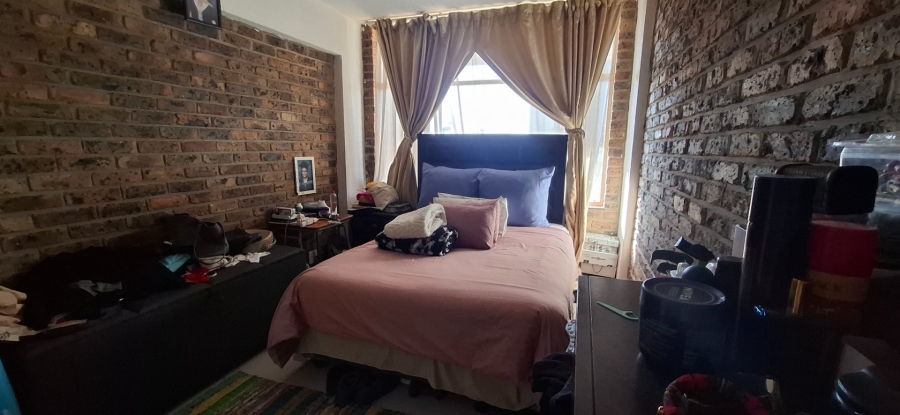 2 Bedroom Property for Sale in Gezina Gauteng