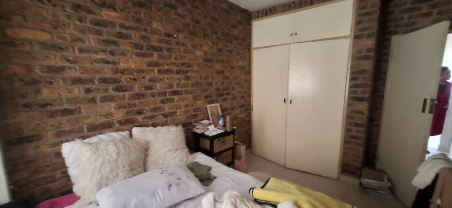 2 Bedroom Property for Sale in Gezina Gauteng