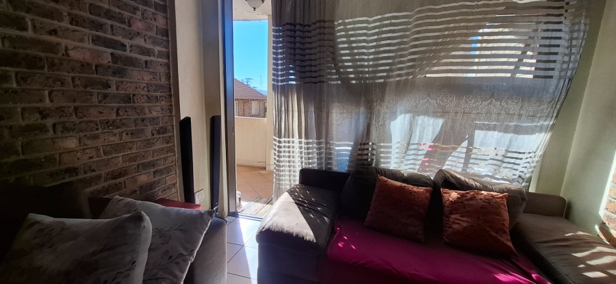 2 Bedroom Property for Sale in Gezina Gauteng