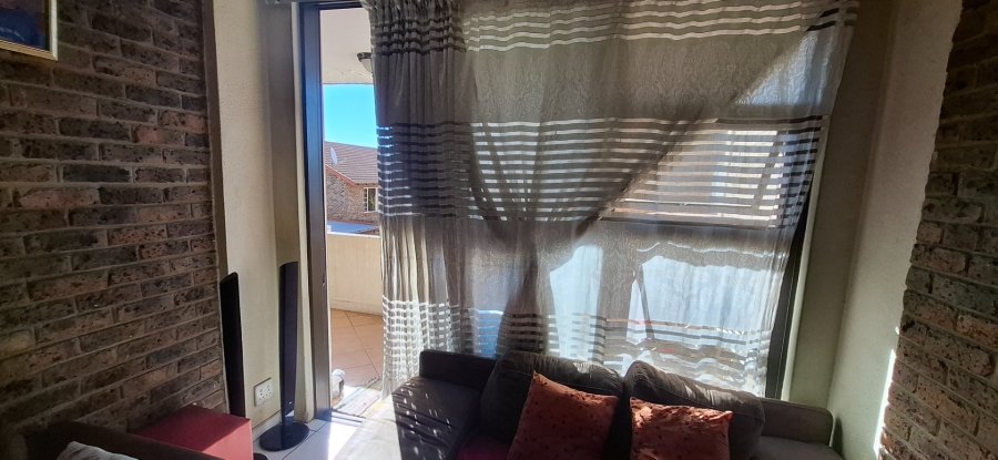 2 Bedroom Property for Sale in Gezina Gauteng