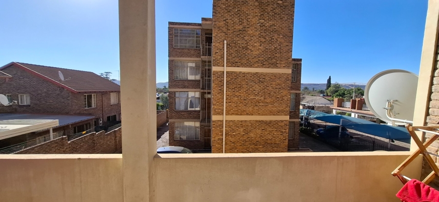 2 Bedroom Property for Sale in Gezina Gauteng